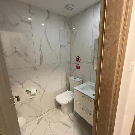 Le Voyageur Apartman Lárnaka