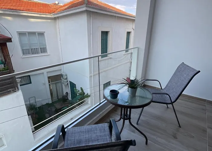 Le Voyageur * Larnaka