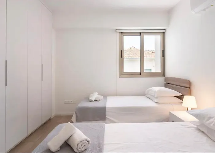 Le Voyageur Apartment *