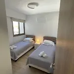 Le Voyageur شقة لارنكا